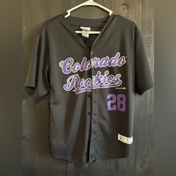 Genuine Merchandise Tops - Genuine Merchandise Black Athletic Jersey